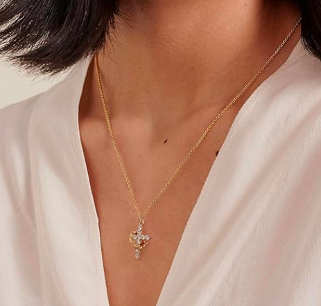Regal Cross & Crown Pendant Necklace – Timeless Elegance Redefined